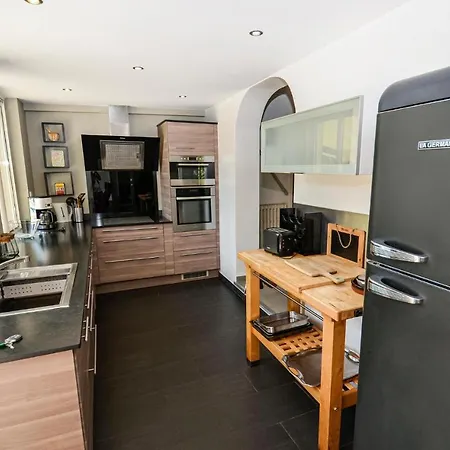 3 Bedroom Awesome In La Seyne Sur Holiday home Six-Fours-les-Plages
